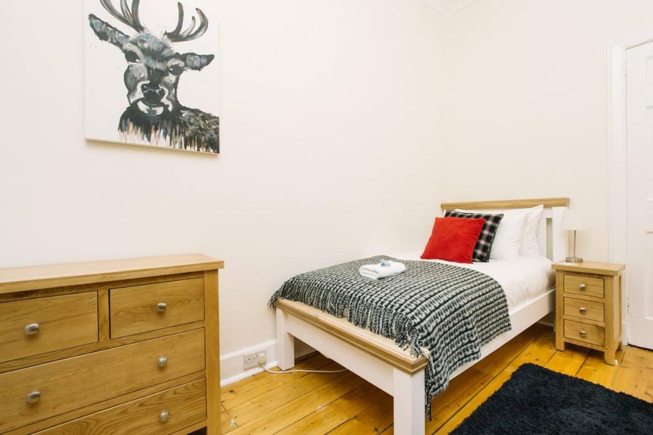 Joivy Great Location! Heart Of City Centre 3Bed Apartment 爱丁堡 外观 照片